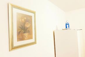 Charming High Wycombe Apartment