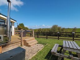 Rosefinch Cabin