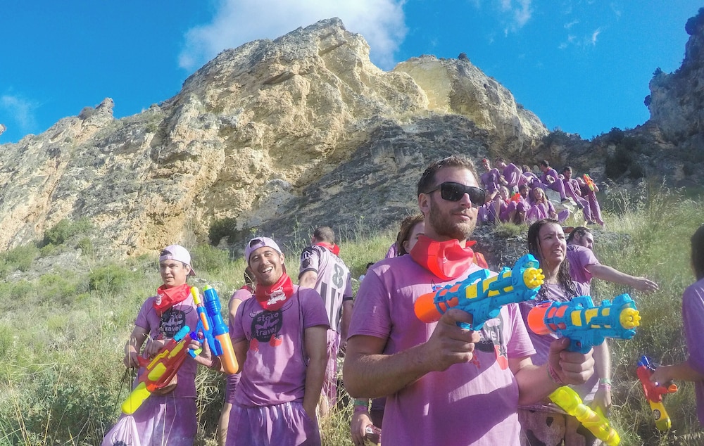 Haro San Vino Wine Fight Camping