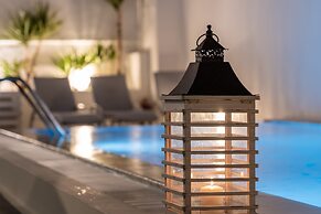Santorini Fira Oasis