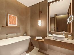 So/ Ras Al Khaimah Hotel & Resort