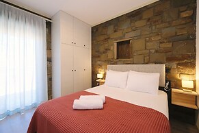 Amari stone apartments