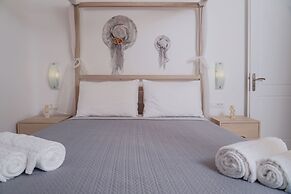 Aether Mykonos 5BR Port View Villa