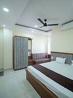 Hotel Amogh Palace