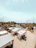 Margaritas Beach Club