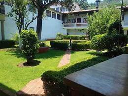 Calli Yoloiztac, Valle de bravo