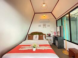 Phucheefainn Resort