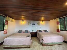 Phucheefainn Resort