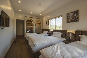 Odyssey Hotel 2