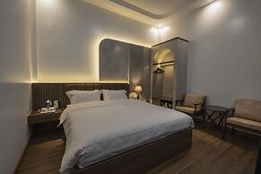 Odyssey Hotel 2
