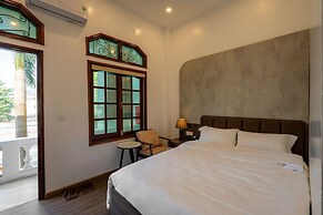Odyssey Hotel 2