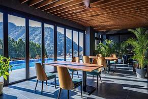 THE ACONCAGUA RESORTS