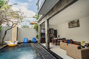 Villa Taman Bali Kerobokan 2