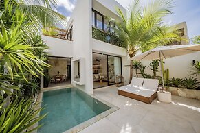 Kayu Lago Villa