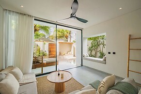Kayu Lago Villa