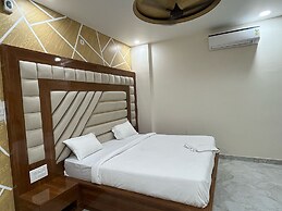 HOTEL NEW KASHI PALACE