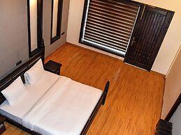 Amaris Greens Resort