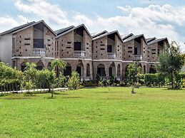 Amaris Greens Resort