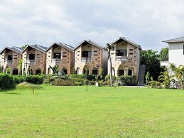 Amaris Greens Resort