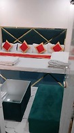 Shri Nanhu Hotel