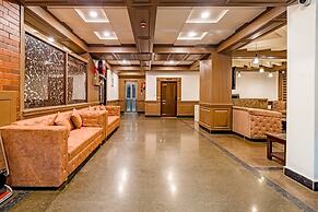 Hotel Twin Towers By Defoy