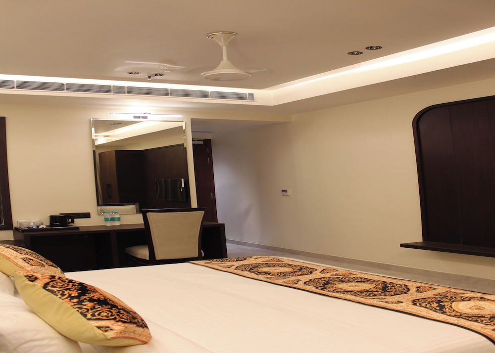 Hotel Avnish