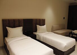 Hotel Avnish