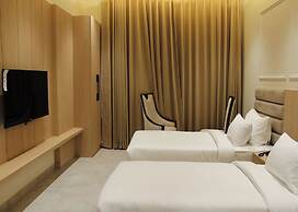 Hotel Avnish
