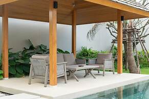Tropical Pool Anchan Indigo 16