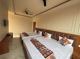 Hotel Kajal Inn