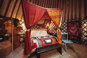 2 Cuori e 1 Yurta Glamping in Toscana