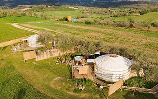 2 Cuori e 1 Yurta Glamping in Toscana