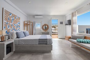 Gizis Cliffside Suites