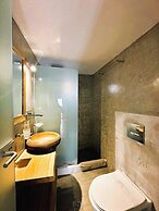 Gizis Cliffside Suites