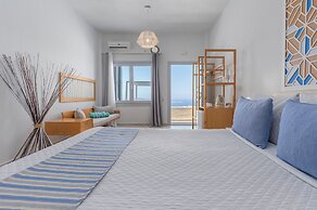 Gizis Cliffside Suites