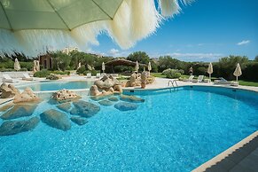 Hotiday Baja Sardinia Saline