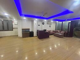 Hotel 82 Inn