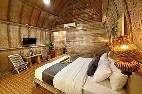 The Suwi Huts