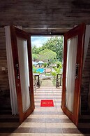 The Suwi Huts