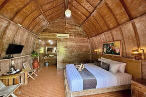 The Suwi Huts