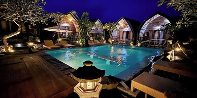 The Suwi Huts