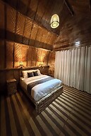 The Suwi Huts