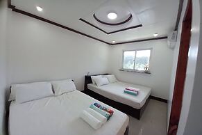 Seven Waves Beachfront