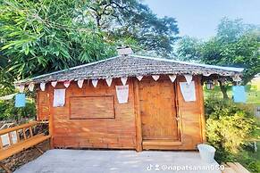 Merlin Hut & Farm