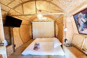 Merlin Hut & Farm