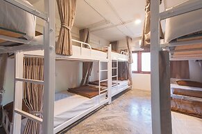 Nap & Nomad Hostel Tha Phae Gate