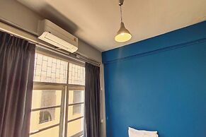 Pratunam Family House