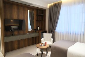 1921Justa otel