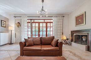 Skine Villa