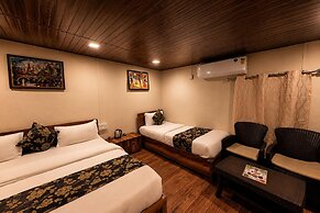 Hotel Happy Forest Inn